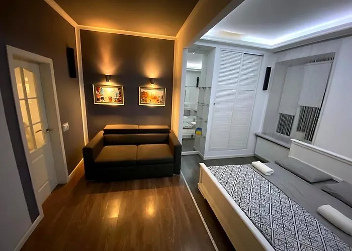 Apartment сам центр! вул фурманська 3