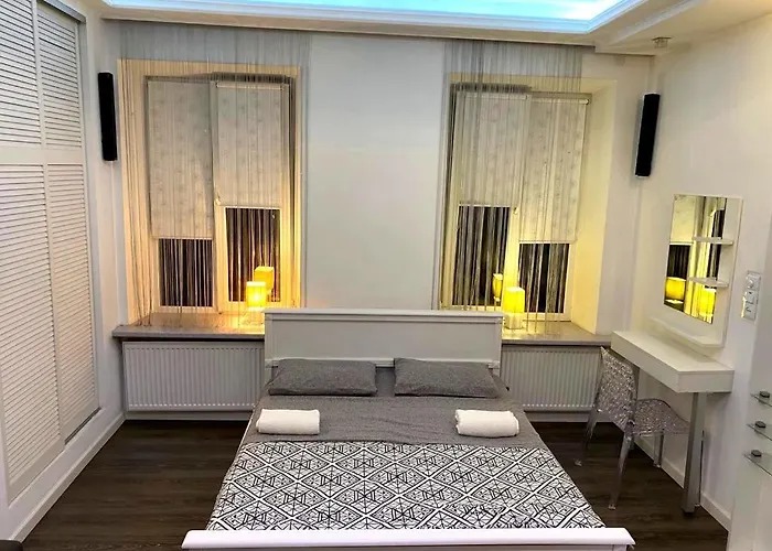 Apartment сам центр! вул фурманська 3